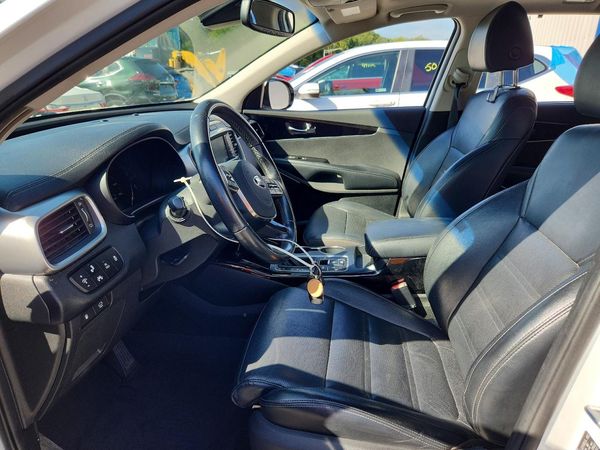 2019 KIA SORENTO