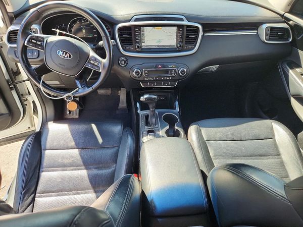 2019 KIA SORENTO