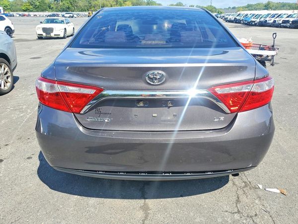 2015 TOYOTA CAMRY