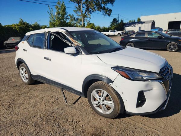 2021 NISSAN KICKS S — Passenger 3/4