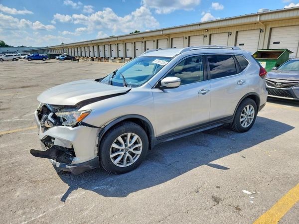 2019 NISSAN ROGUE — Front 3/4