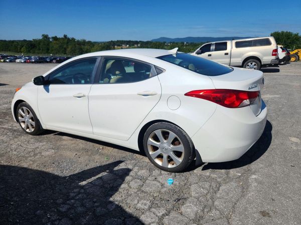 2013 HYUNDAI ELANTRA