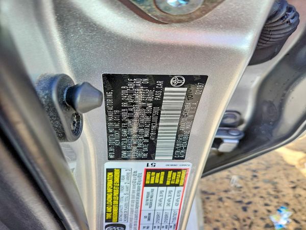 2018 TOYOTA CAMRY L/LE/SE/XLE — VINS