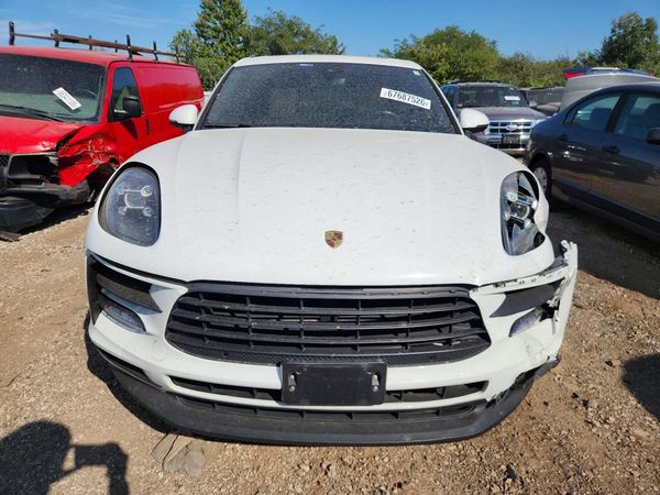 2019 PORSCHE MACAN