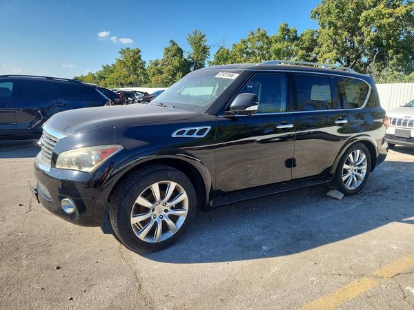 2012 INFINITI QX56 — Front 3/4