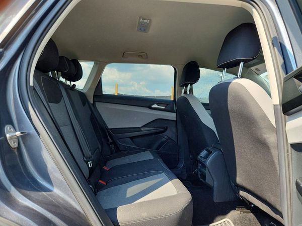 2023 VOLKSWAGEN TAOS