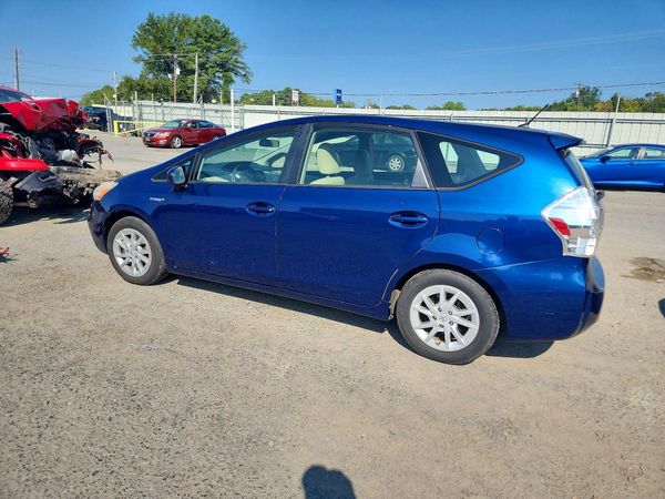 2012 TOYOTA PRIUS