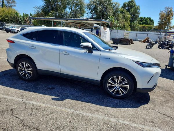 2021 TOYOTA VENZA