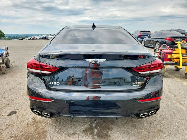 2018 GENESIS G80