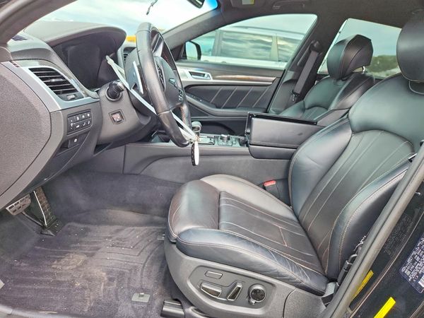 2018 GENESIS G80