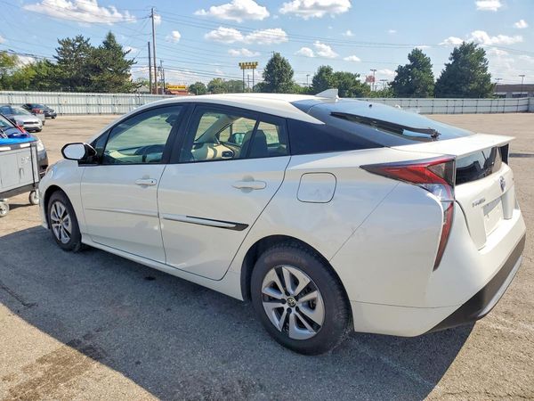2017 TOYOTA PRIUS