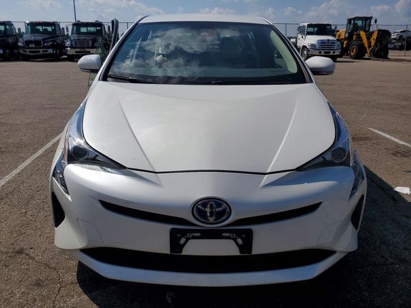 2017 TOYOTA PRIUS