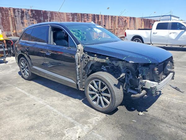 2017 AUDI Q7
