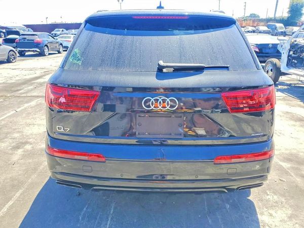 2017 AUDI Q7