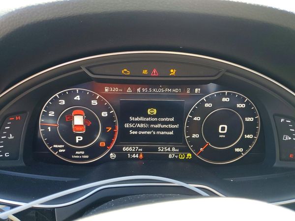 2017 AUDI Q7