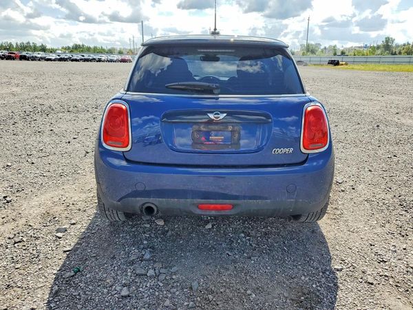 2016 MINI COOPER