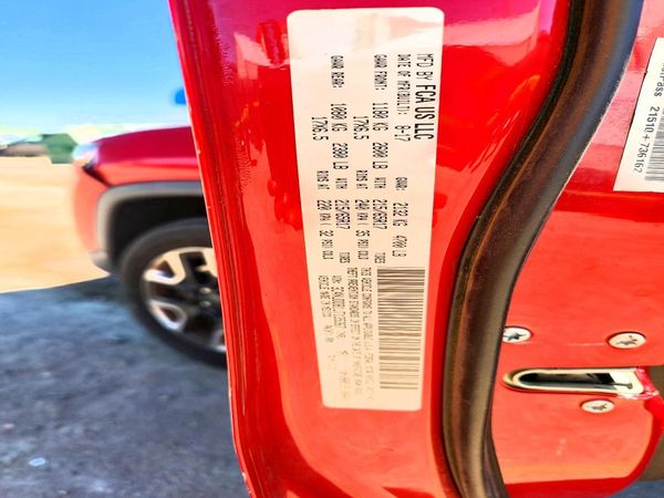 2018 JEEP COMPASS Trailhawk