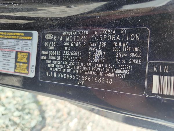 2016 KIA SEDONA LX - Middle-low