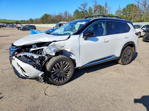 2024 NISSAN ROGUE PLATINUM — Front 3/4