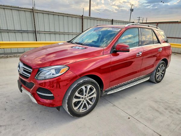2016 MERCEDES-BENZ GLE GLE350 — Front 3/4