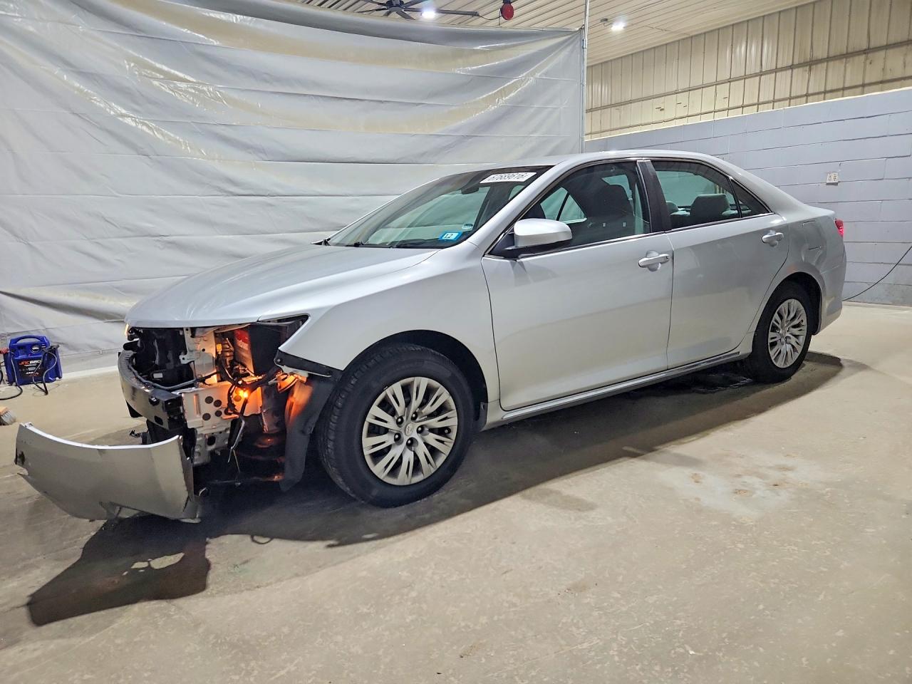 2013 TOYOTA CAMRY