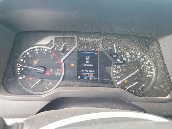 2025 TOYOTA TUNDRA SR