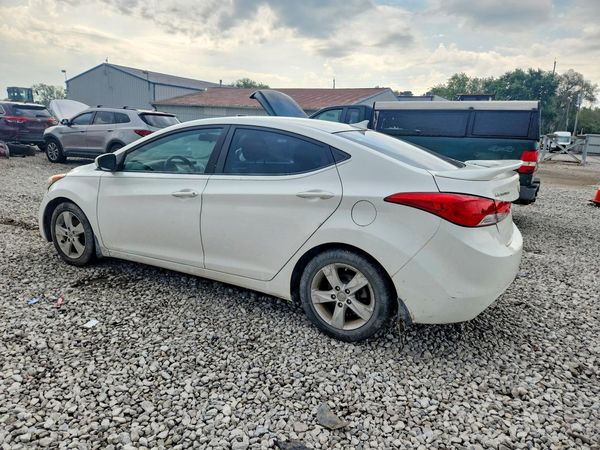 2013 HYUNDAI ELANTRA