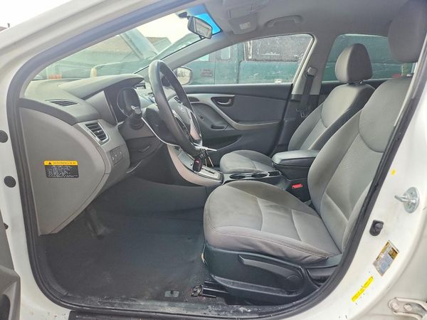 2013 HYUNDAI ELANTRA