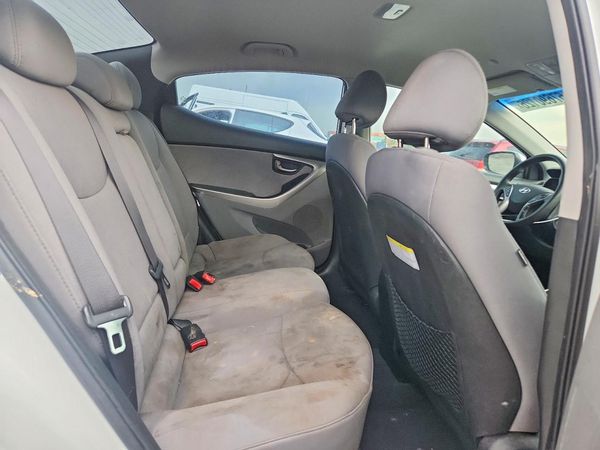 2013 HYUNDAI ELANTRA