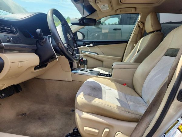 2014 TOYOTA CAMRY SOLA Hybrid — DENT