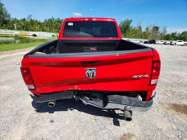 2017 RAM 1500 ST