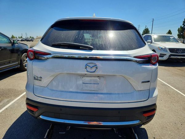 2023 MAZDA CX-9 Signature
