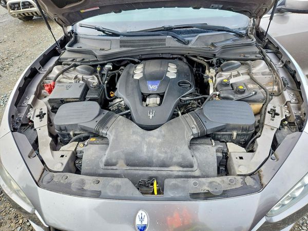 2016 MASERATI GHIBLI — Engine bay