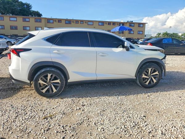 2020 LEXUS NX