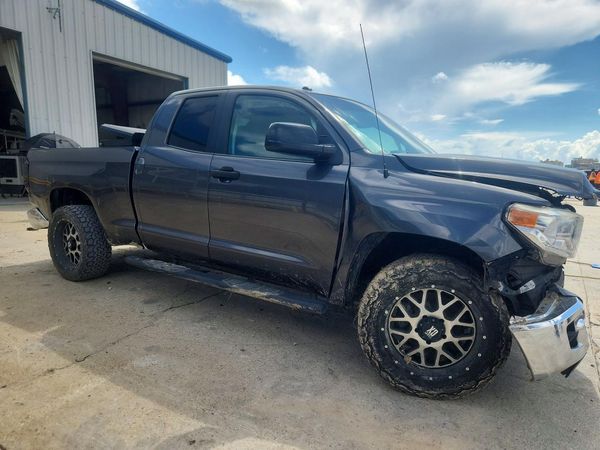 2015 TOYOTA TUNDRA SR5 Grade — Passenger 3/4