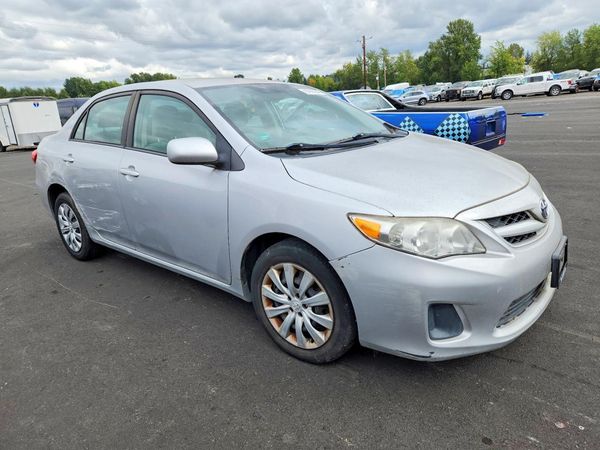 2012 TOYOTA COROLLA