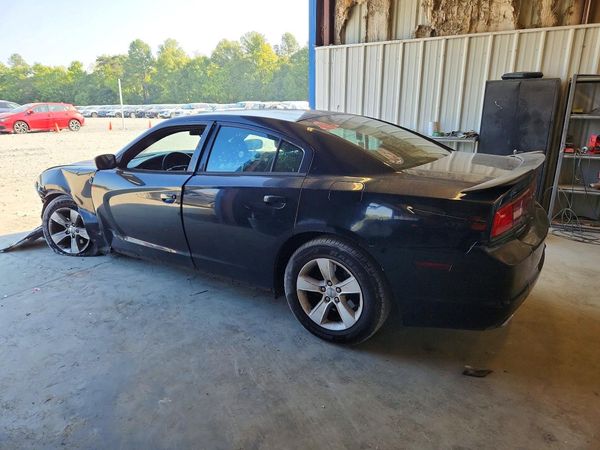 2013 DODGE CHARGER SE