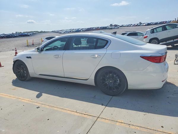 2017 KIA K900 V8 Luxury