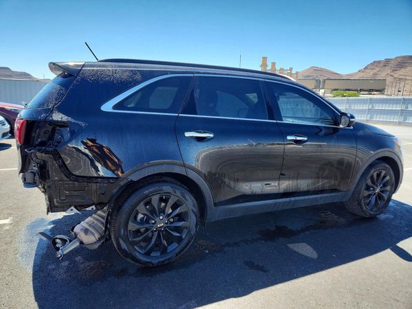 2020 KIA SORENTO