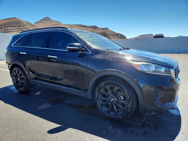 2020 KIA SORENTO