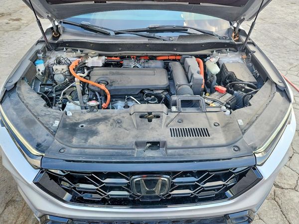 2023 HONDA CR-V Sport — Engine bay
