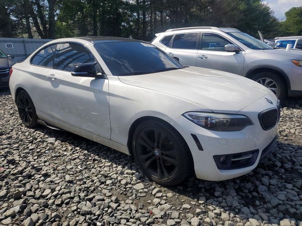 2016 BMW 228