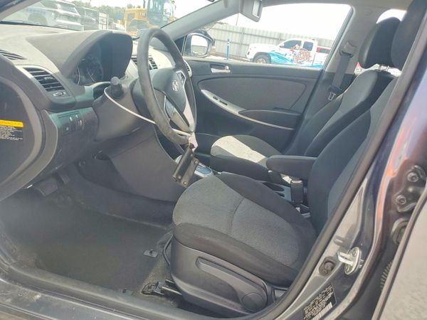 2013 HYUNDAI ACCENT
