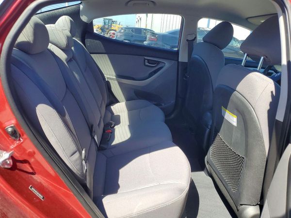 2016 HYUNDAI ELANTRA
