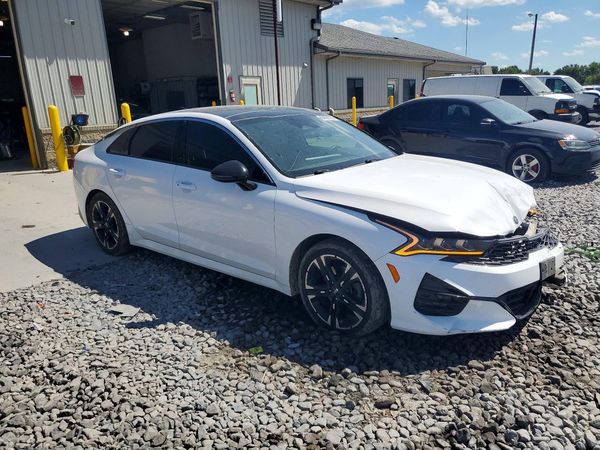 2021 KIA K5