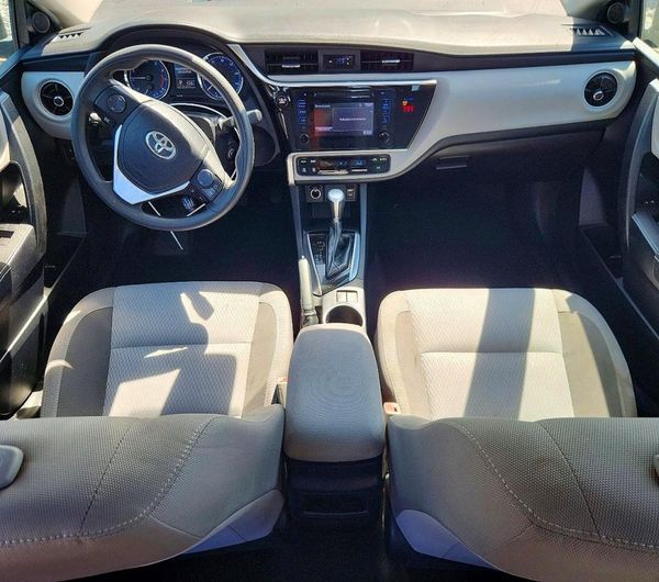 2019 TOYOTA COROLLA