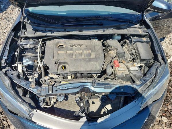 2019 TOYOTA COROLLA