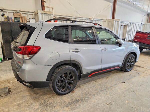 2021 SUBARU FORESTER Sport
