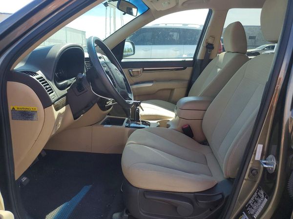 2012 HYUNDAI SANTA FE GL(Middle-low ) — DENT