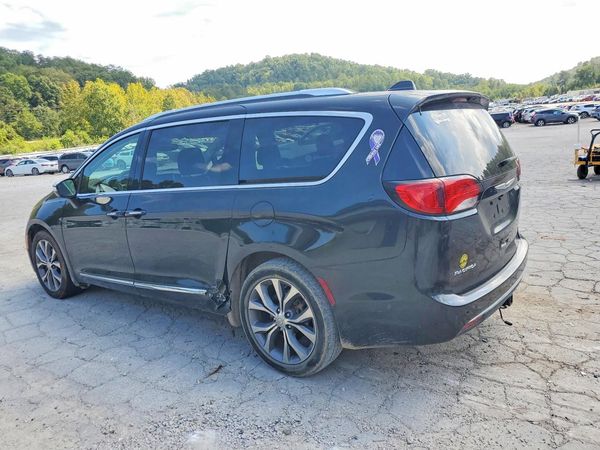 2018 CHRYSLER PACIFICA
